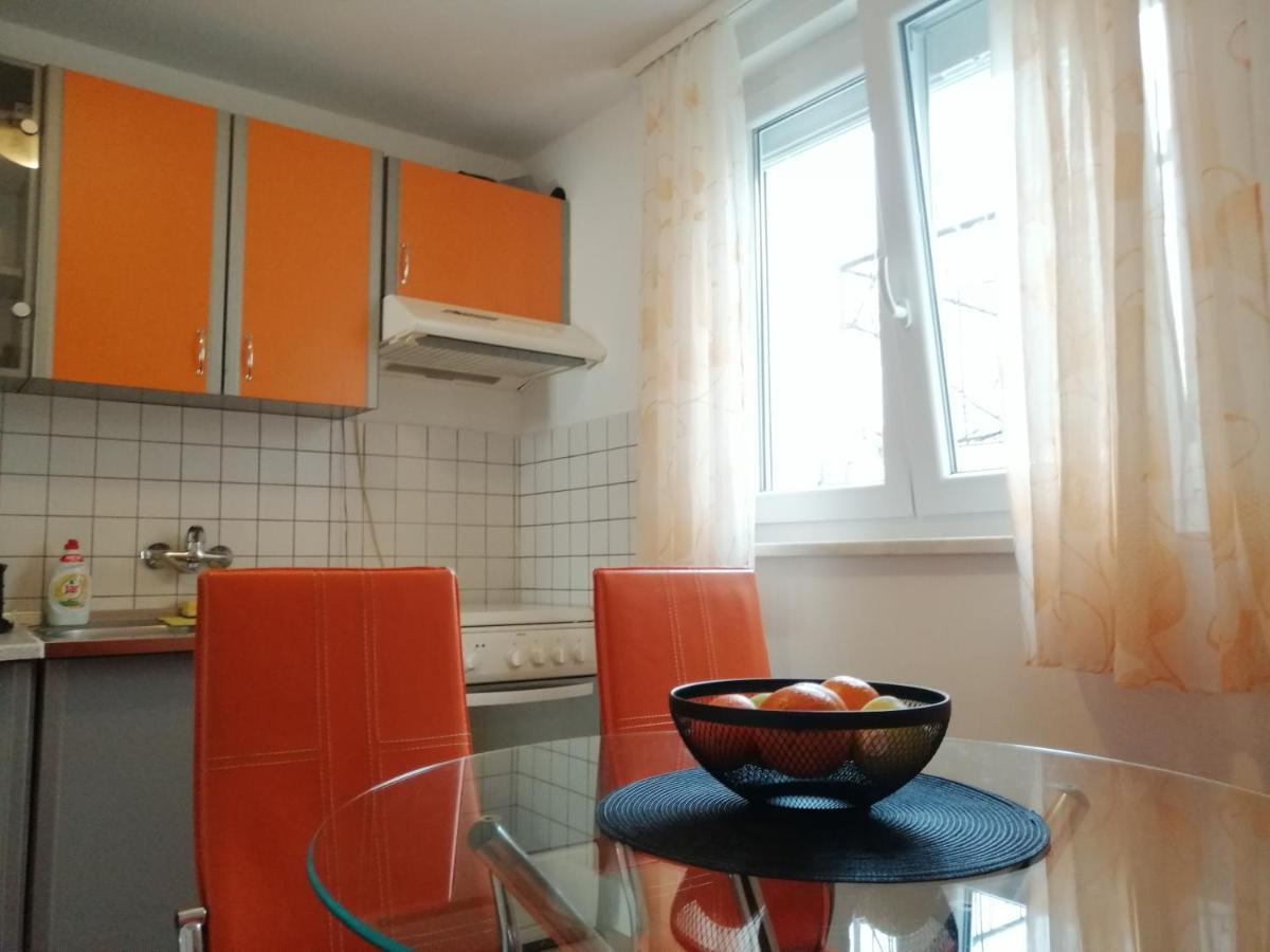 City Center Apartment Dora Pula Exterior foto